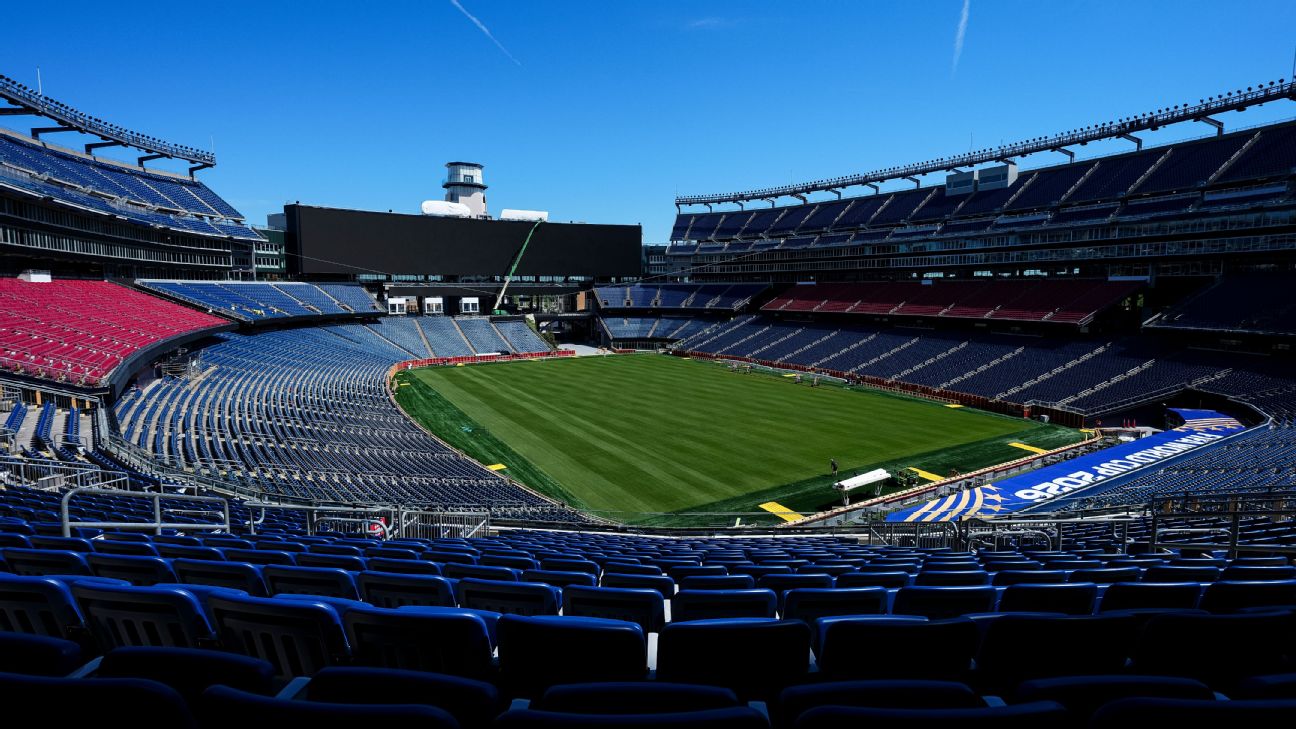 NFL球场如何改造为世界杯草坪：11座主场馆的准备工作